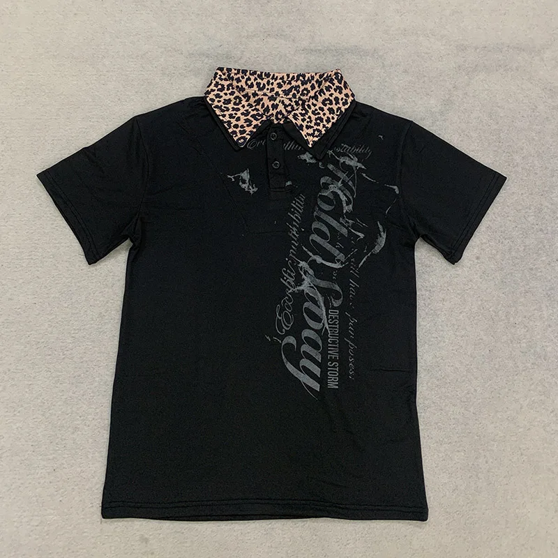 2026 Neues Sommer-Streetwear-Poloshirt mit Leopardenmuster-Kragen und Buchstabendruck, Kurzarm, Punk-Street-Trend-Top, Ins Damenkleidung – Detail 3