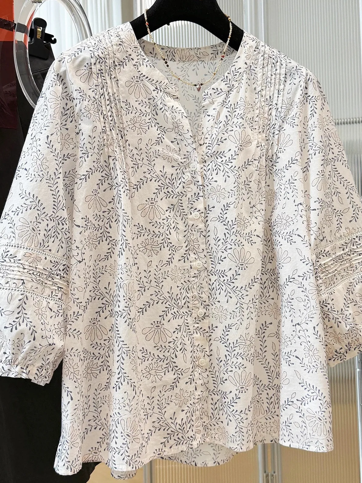 

Loose Fit Floral Print Half Sleeve Shirt Women's Summer Anti-Aging Korean Style Casual Polyester Fiber V-Neck Single Piece