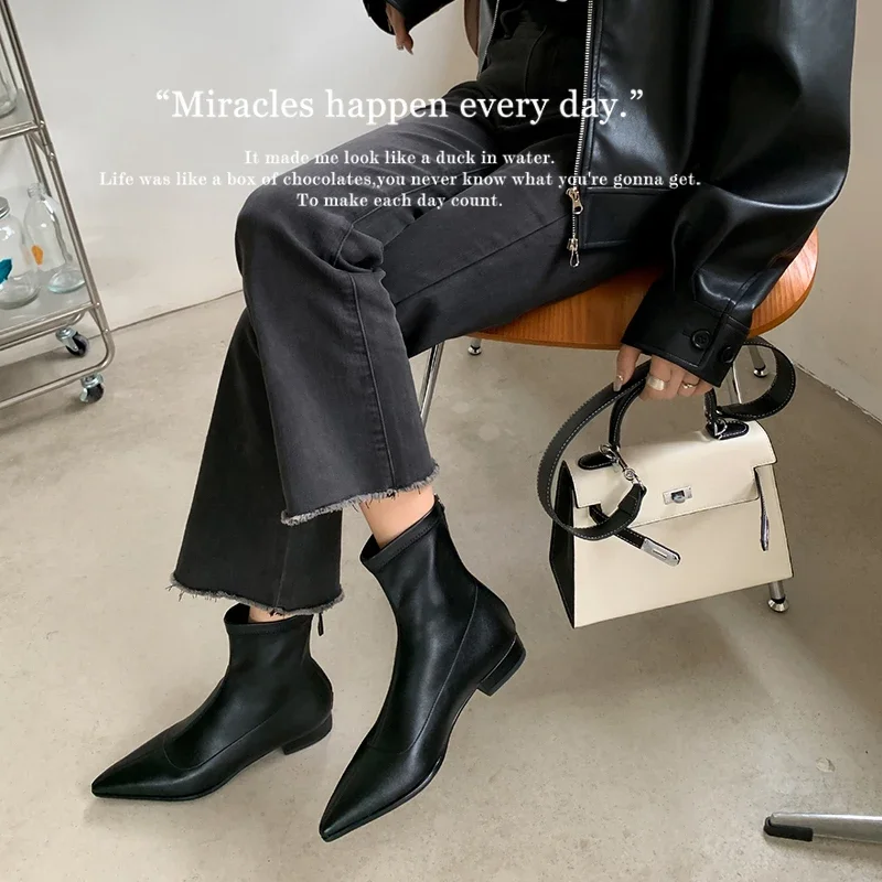 

2026 новые осенне-зимние женские ботильоны высотой 22-24,5 см, современные ботинки из эластичной микрофибры с острым носком, узкие ботинки на низком каблуке с молнией сзади