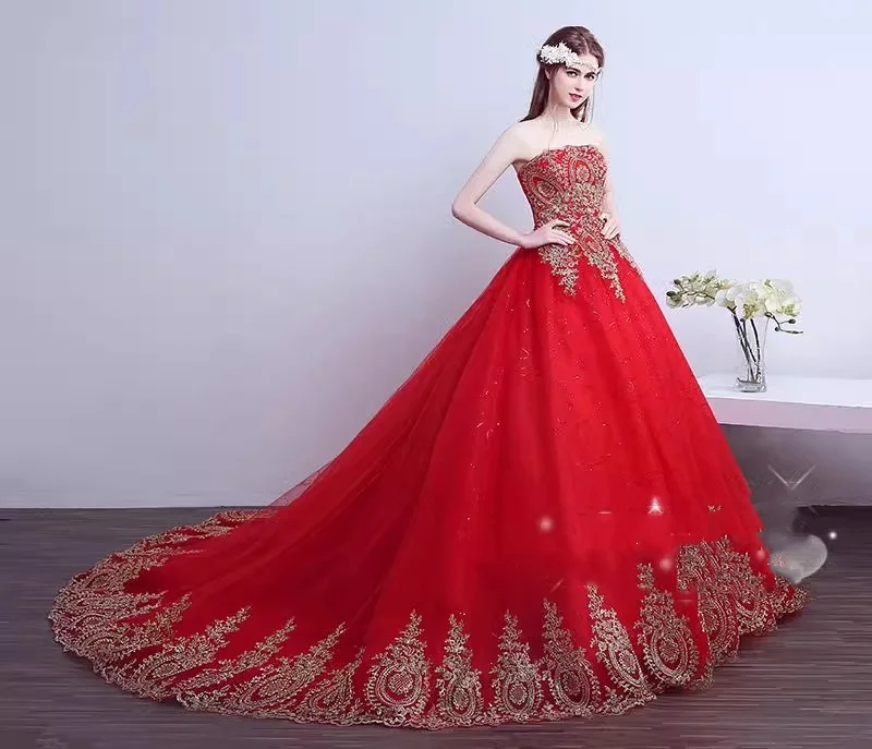 It's Yiiya Wedding Dress Red Tulle Appliques Strapless Trailing Princess Floor Length Plus size Lace up Bride Ball Gowns XN015