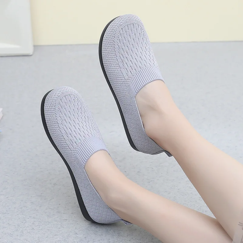 2024 women summer sneakers slip on flat shoes Women\'s Casual Loafers walking shoes Female Outdoor Mesh Soft Bottom Sports Shoes