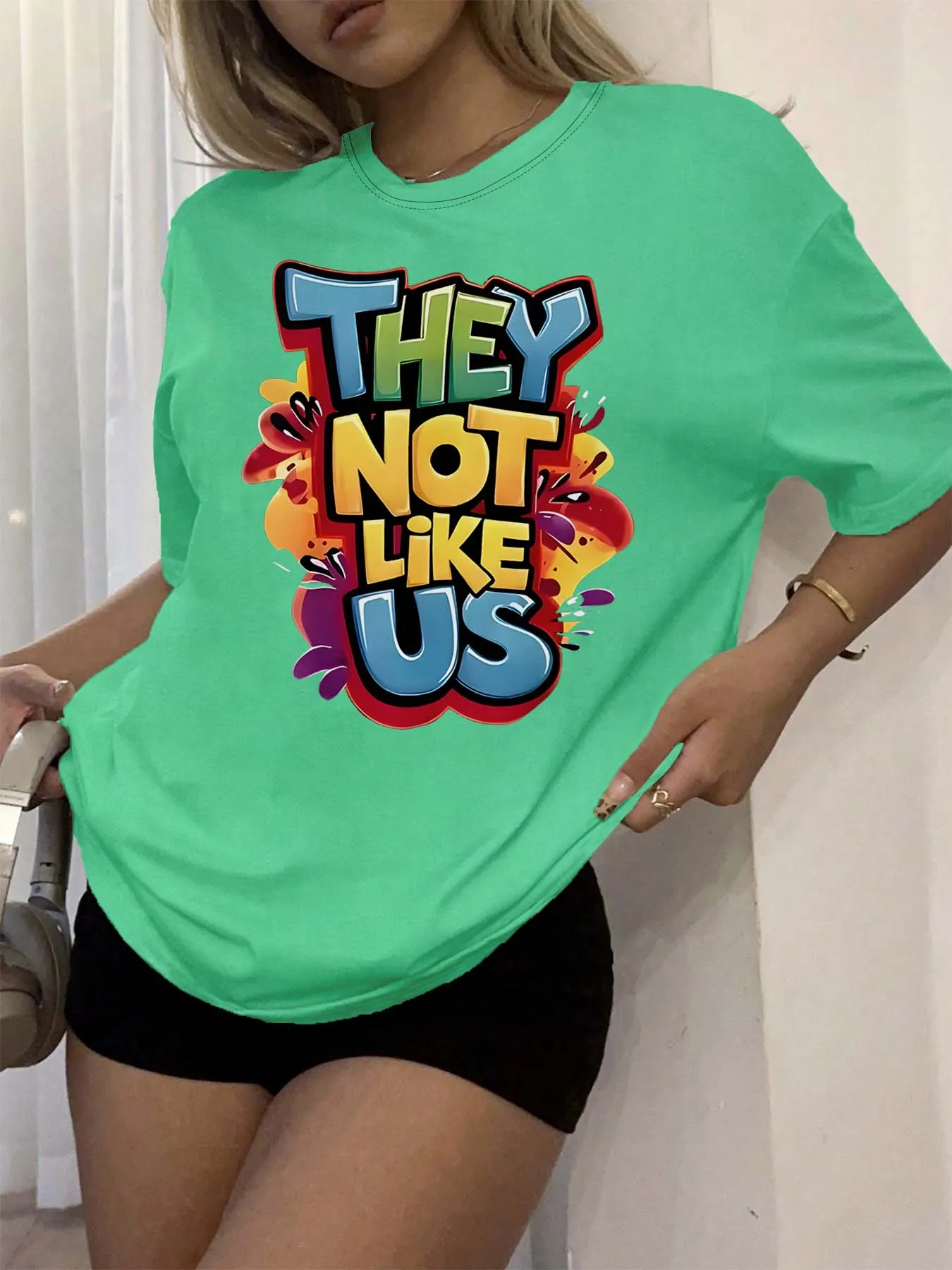 Camiseta gráfica con eslogan de moda de talla grande, lo que no gusta EE. UU., Top llamativo atrevido para rebeldes de moda