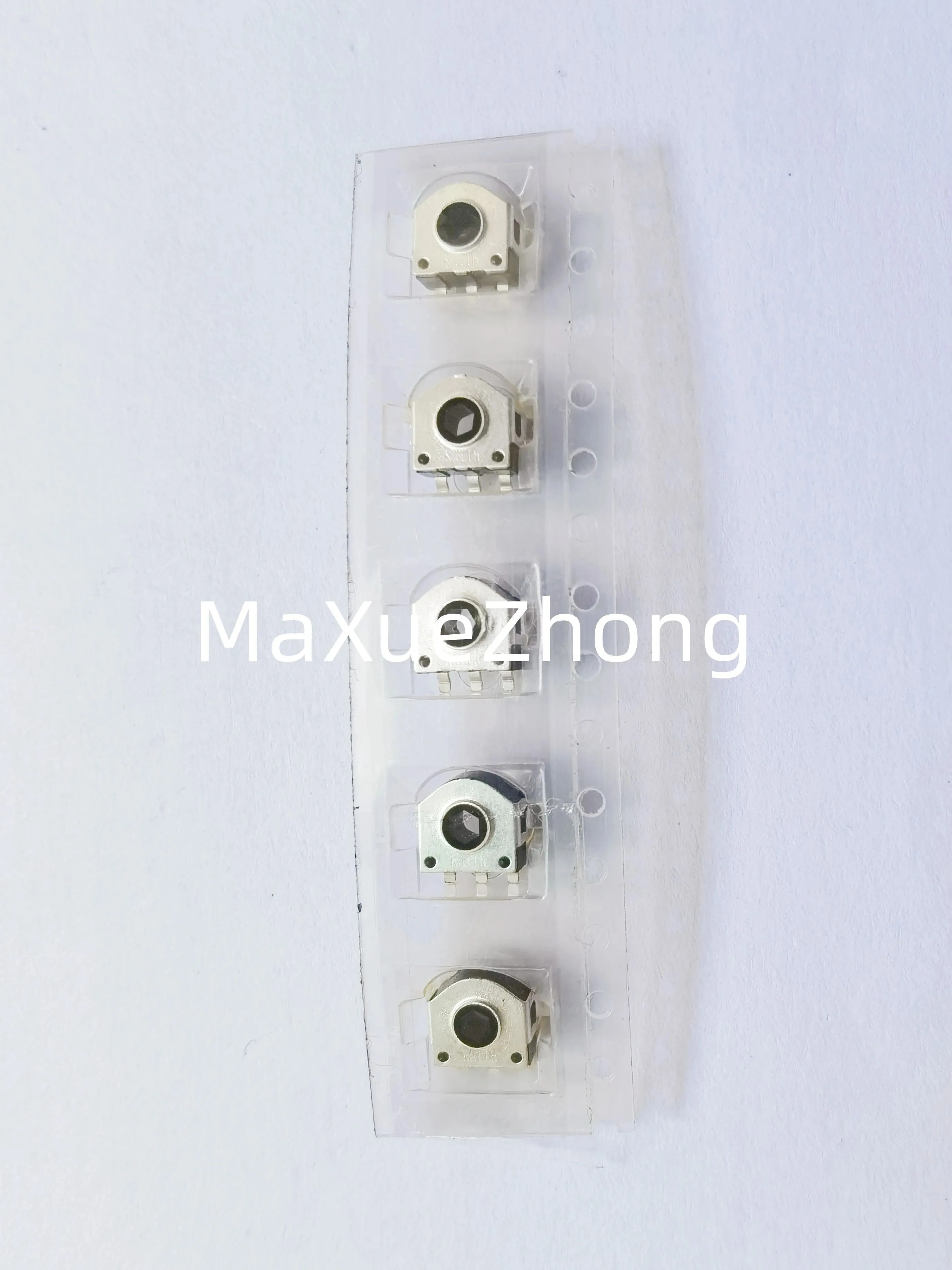 Original new 100% EN6528 SMD 3pin mouse roller encoder volume through type sensor encoder switch