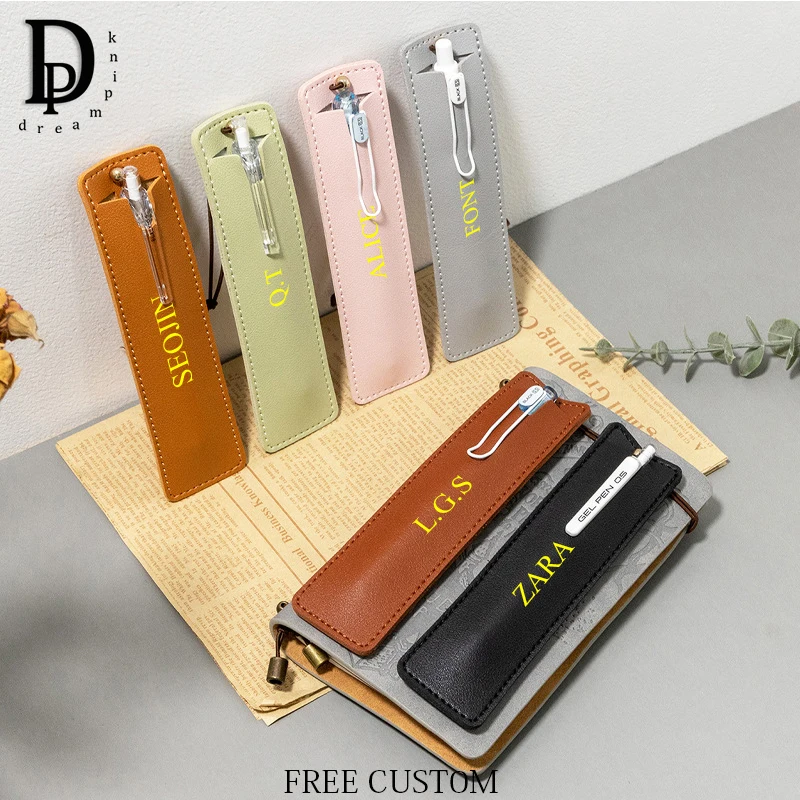 Étui à crayons en cuir PU pour étudiants, fente pour stylo personnalisée, lettres gravées, mince, portable, école, affaires de mode, vente en gros, cadeau de mariage