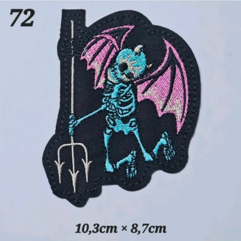 50pcs/Lot Stick-on Anime Embroidery Patch Love Flag Anchor Music Letter Shirt Bag Clothing Decoration Accessory Craft Applique view 4