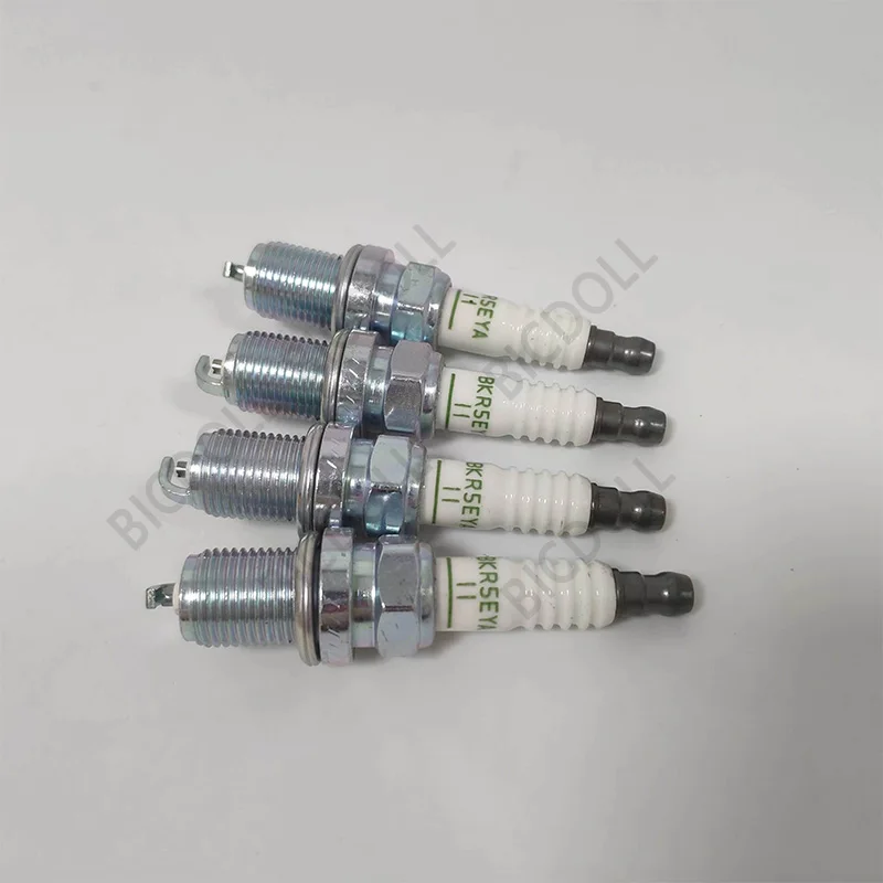 10Pcs FOR WHOLESALE 2526 BKR5EYA11 BKR5EYA-11 Spark Plug for TOYOTA DAIHATSU  Replace for 90919-01184 90919-01131 90919-YZZAG