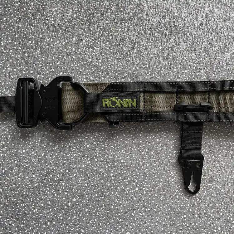 Tactical Clash Hook Hanging Carabiner Molle Webbing Clip Olecranon Metal Outdoor Cummerbund Belt Hunting Vest Accessories