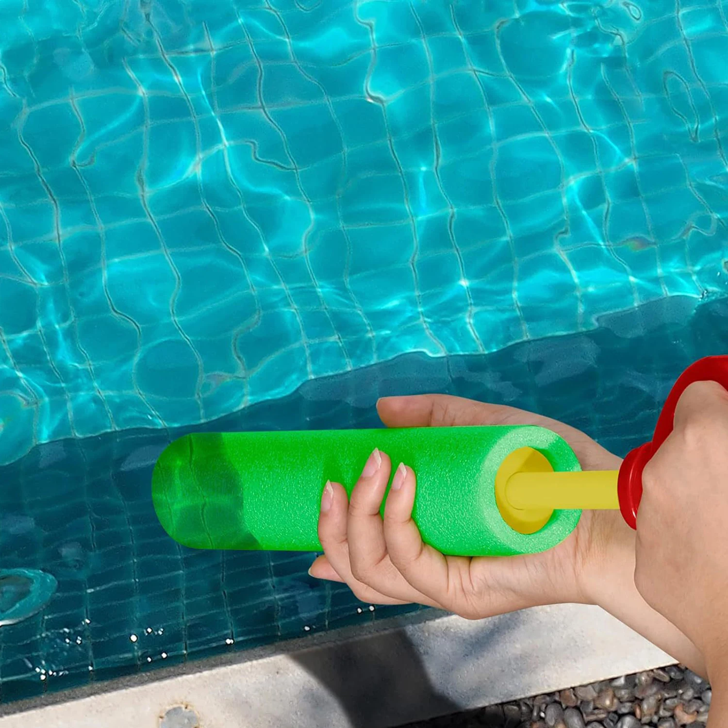 Wodne zabawki dla dzieci duży pistolet na wodę EVA piankowy typ pull letni wieloosobowy interaktywny basen wodny w kolorze losowym