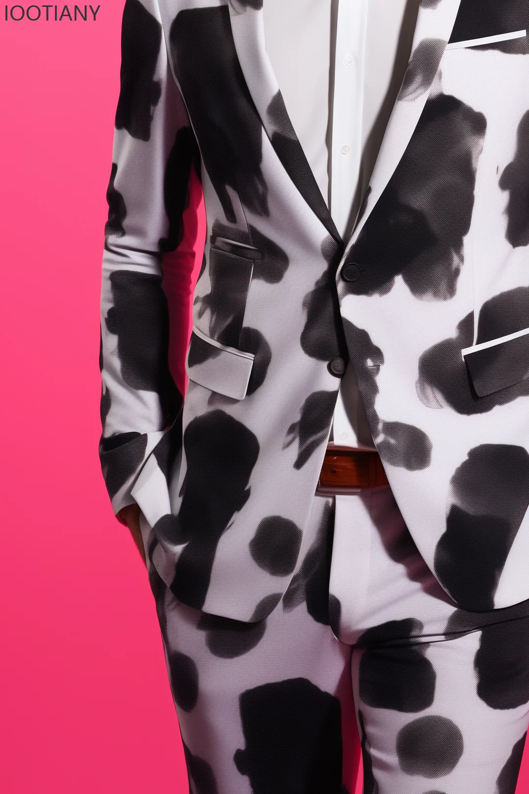 2025 New Fashion Men's Long-sleeved Pink Cow Pattern Printed Suit Casual Slim Fit Daily Work Nightclub Bar Performance Costumes