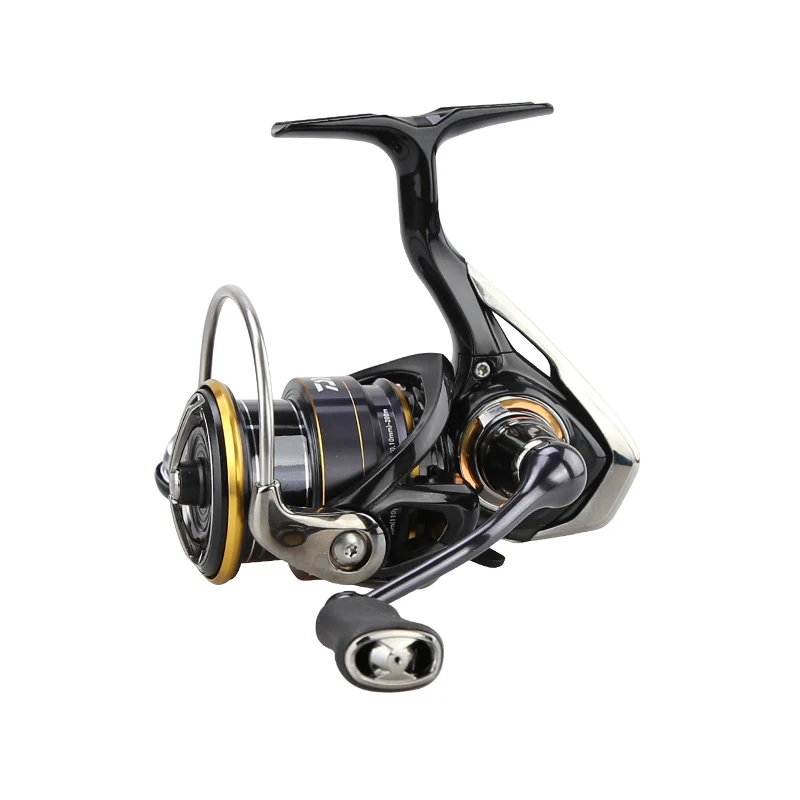 Carretilha de Pesca Daiwa Legalis CS LT com Roda Giratória 6+1BB — foto 4