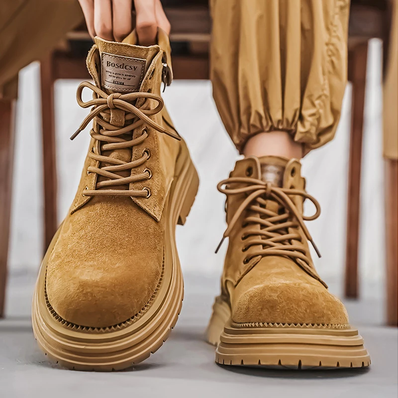 

Men's Winter High-Top Boots Retro British Style Fleece Sports Anti-Slip Thick Bottom Heightening Yellow Boots