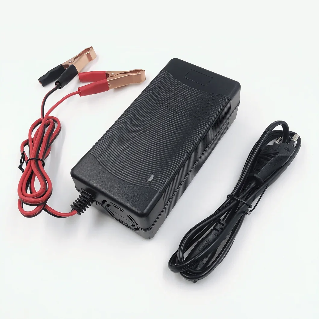 12.6V 10A 18650 Lithium Battery Charger for 3S 10.8V 11.1V 12V Li-ion Battery Fast Charging Charger with IEC connector