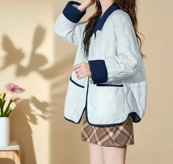 2025 Jaqueta de algodão de manga curta contrastante com gola virada para inverno