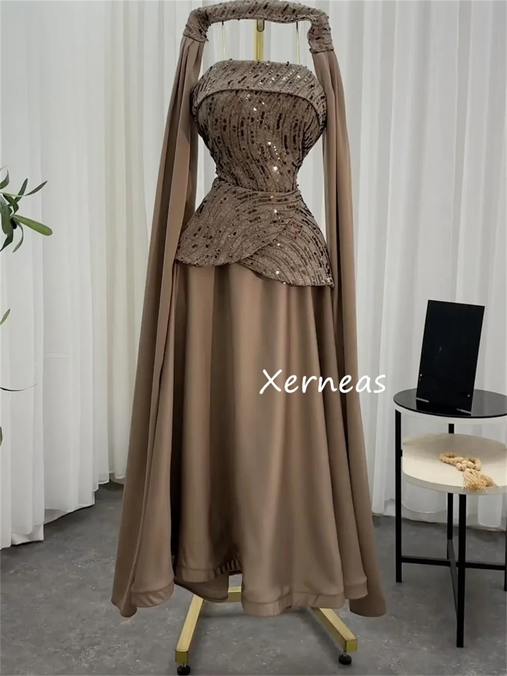 Customized High Quality Chiffon Pleat Sequined A-line Strapless Midi Dresses Bespoke Occasion Party Pastrol Formal