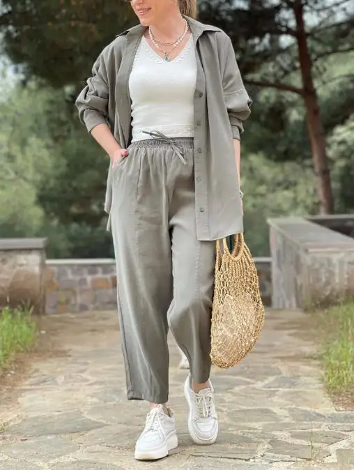 

Summer New Collar Single Breasted Shirt Jacket and Lace Up Straight Leg Pants Set for Women, Solid Color Casual 2-Piece Set