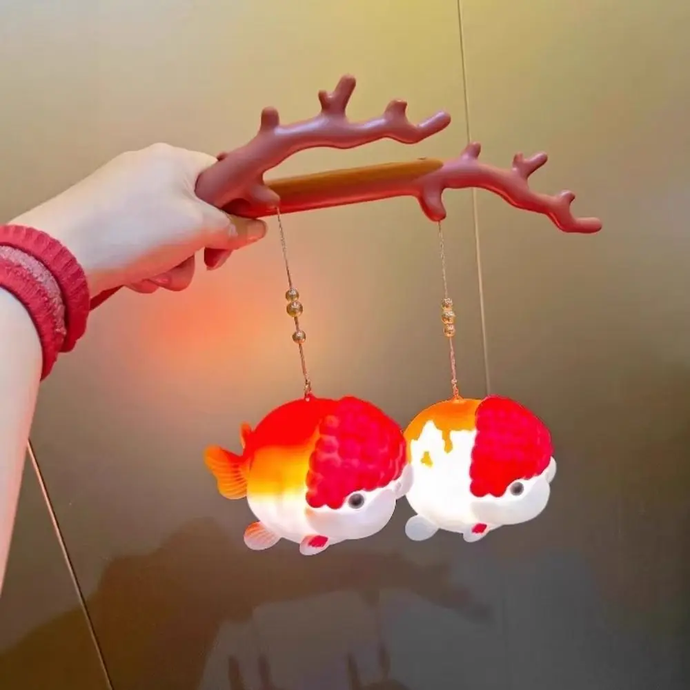 

Antique Creative Glowing Handheld Lantern Luminous Ancient Loween Goldfi Lantern Handheld Traditional Festival Lantern Children