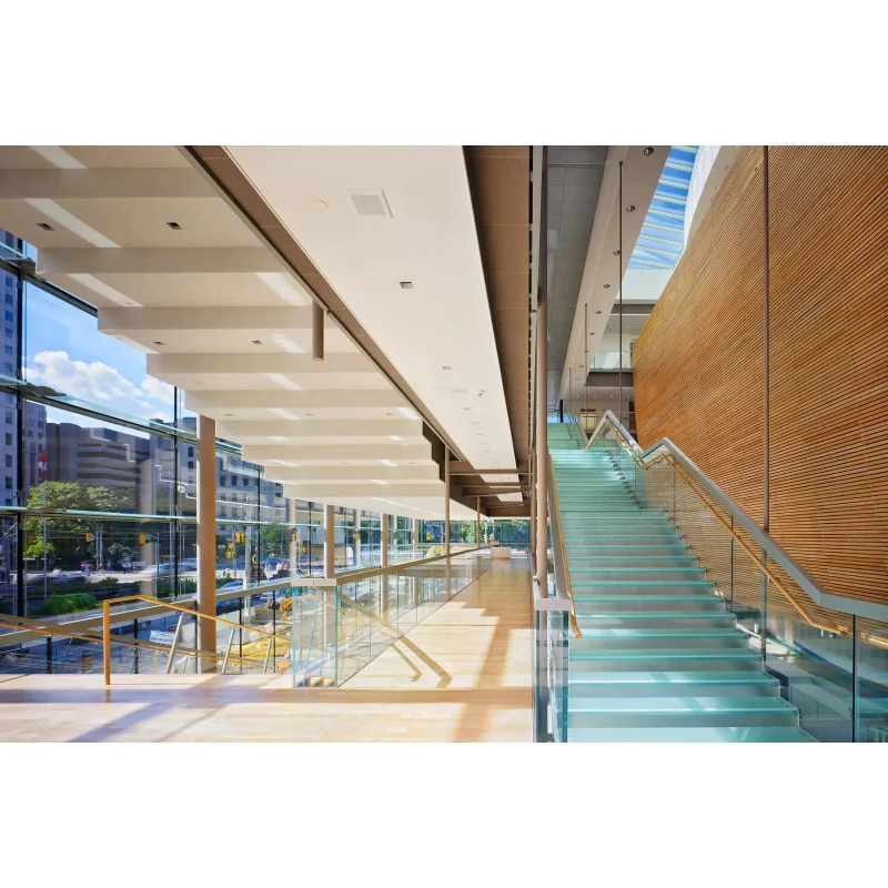 custom.Hot Sale High Quality Factory Custom Tempered Glass Steps I Shape Straight Outdoors with Glass Railing in Mall