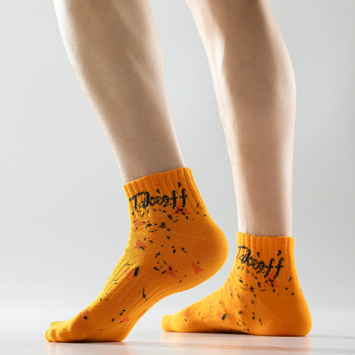 ถุงเท้าไหมพรมสำหรับโรงเรียนแบบถักลายกราฟฟิตีตื้นสำหรับผู้หญิงชุดเสื้อผ้าแนวพังก์ขนาดใหญ่สำหรับถุงเท้าคุณภาพดีข้อเท้าเดินป่า