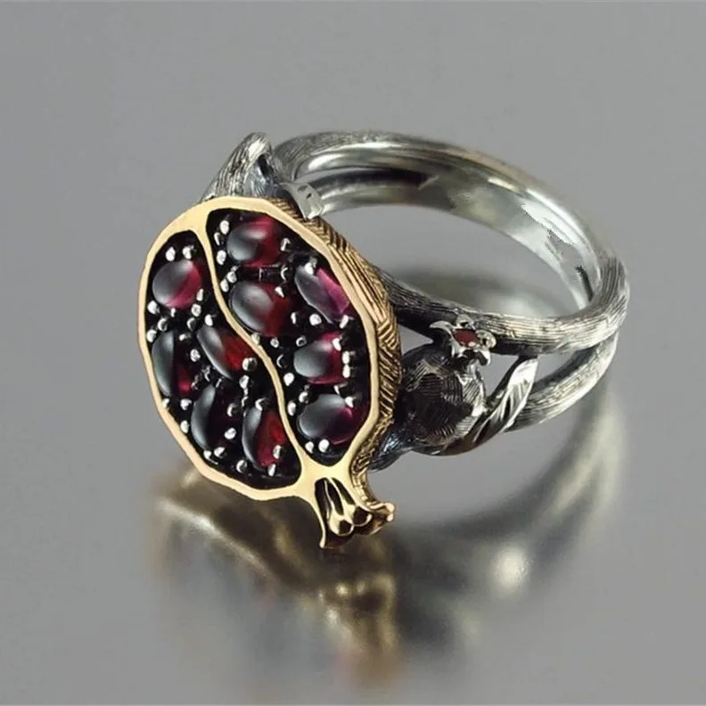 Vintage Fruit Fresh Red Garnet Rings For Women s Resin Stone Pomegranate Jewelry Ancient Anniversary Ring
