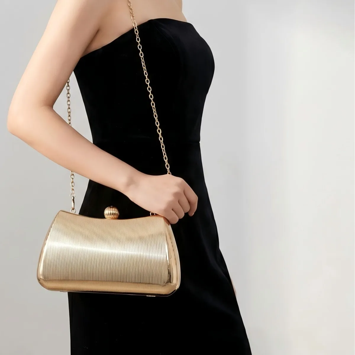 Women's Fashion Temperament Elegant Handbag Dinner Bag Gold Vertical Stripe Luxury Water Ripple Pattern Dinner Bag