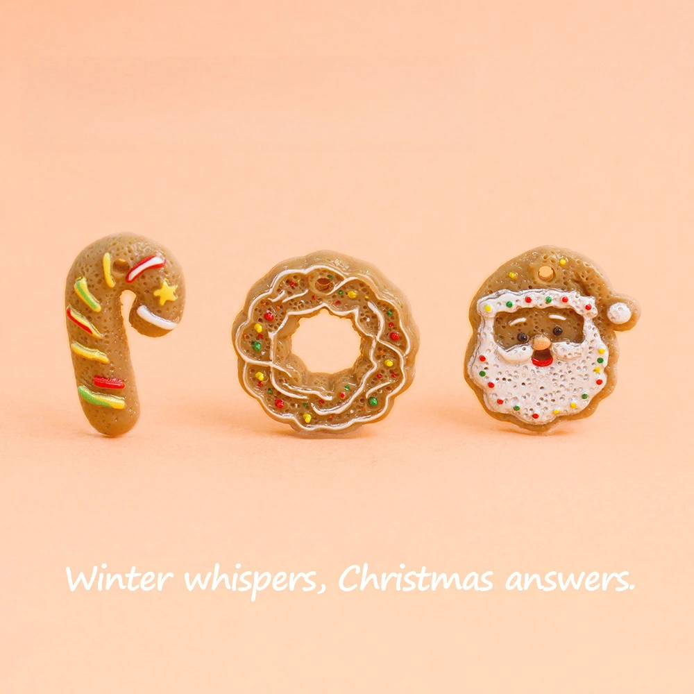 100pcs Cute Mini Christmas Gingerbread Man Flatback Resin DIY Accessory Pendant Dollhouse Scene Decoration Miniature Food Game