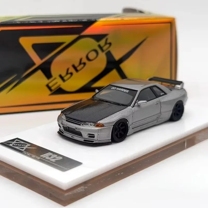 404 Error 1:64 R32 Rocket Rabbit Resin Car Static Die Cast Vehicles Collection Model Car Toy  Christmas Gift  Gifts for Men