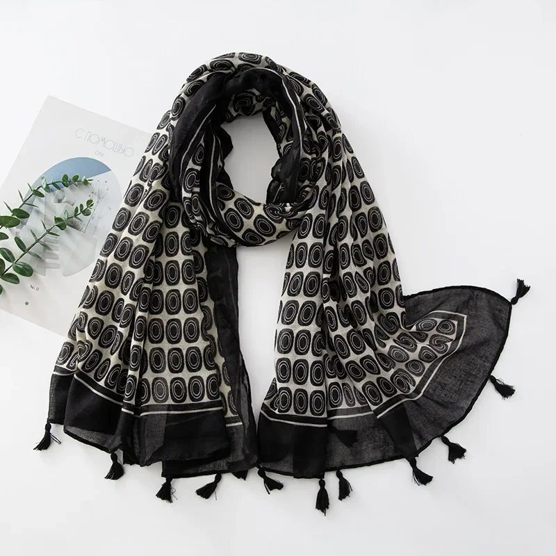 

Voile Fringe Scarf with Geometric Print - Vintage Sun Protection Shawl for Women Travel Fashion Wrap