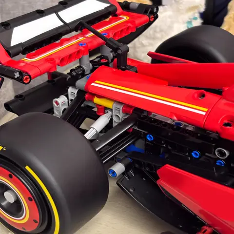 2025 नई तकनीकी SF-24 फॉर्मूला F1 लाल स्पोर्ट रेसिंग कार बिल्डिंग ब्लॉक सुपर कार ईंटें खिलौने बच्चों के अवकाश उपहार के लिए 10 best sales कैडफी - №6