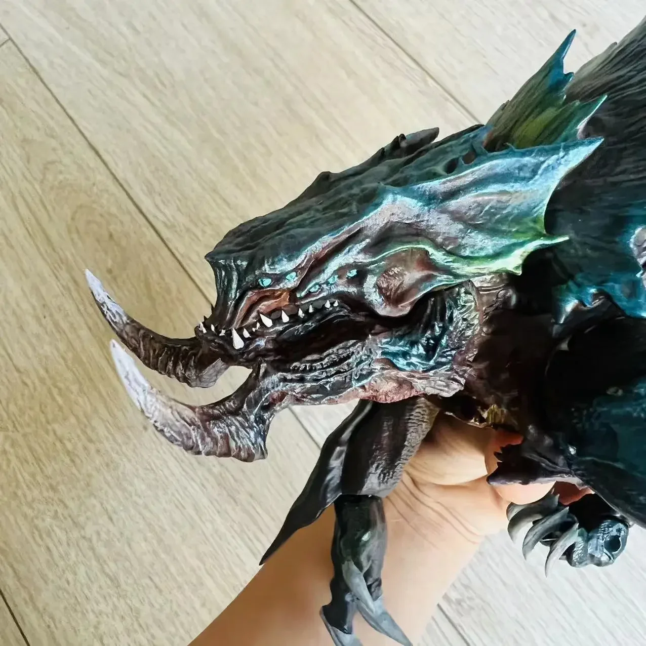 Nivel 6 Mega Kaiju articulaciones móviles figuras de resina hechas a mano figuras de acción juguete colección de regalos Hobby