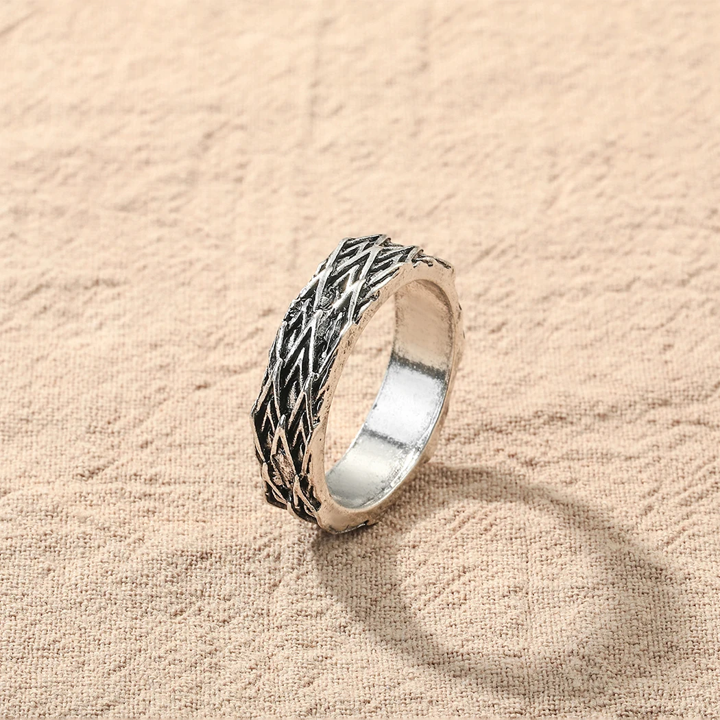 

Anel masculino de prata feito à mão com escamas de dragão de aço inoxidável Cxwind, aliança de casamento masculina de prata Squa