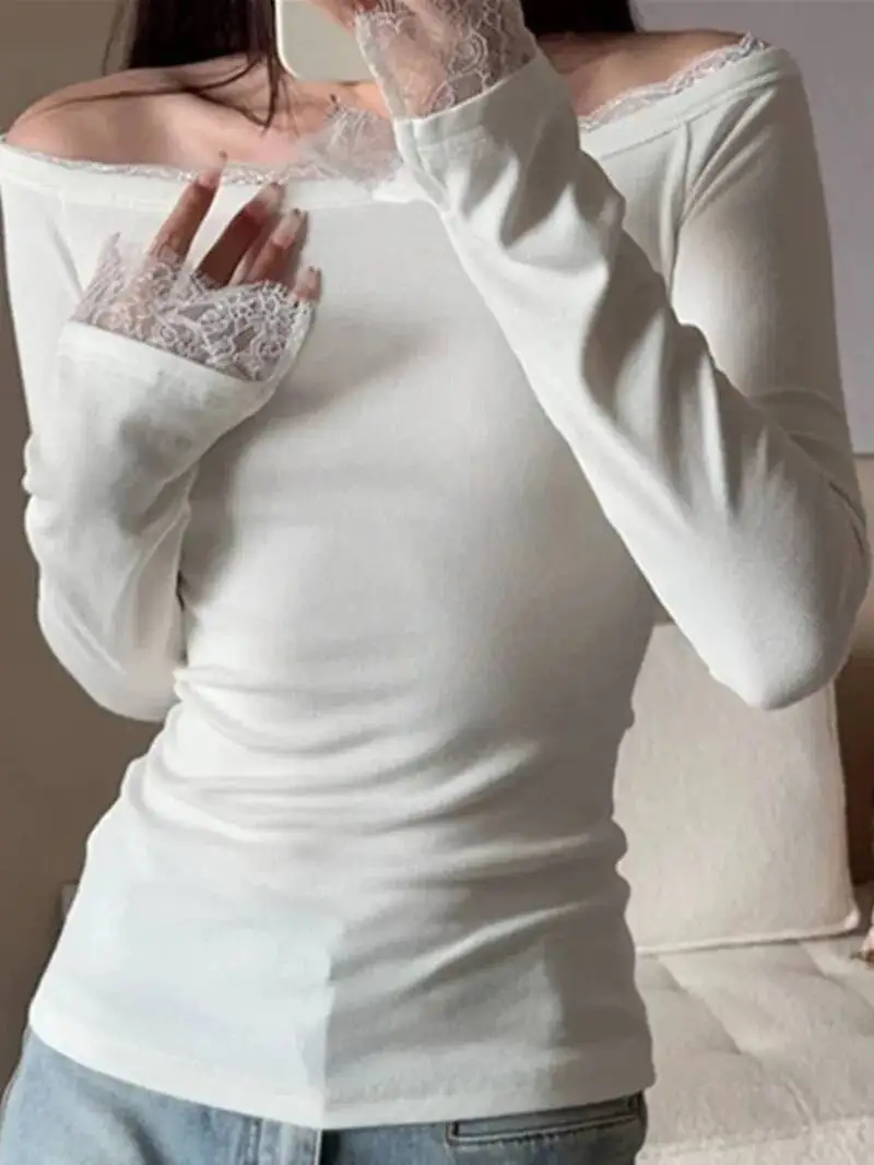 

2026 Autumn/Winter New Lace Splicing Slash Neck Off Shoulder Long Sleeve Pullover Women Spicy Girl Slim Knitted Short Top YVVV