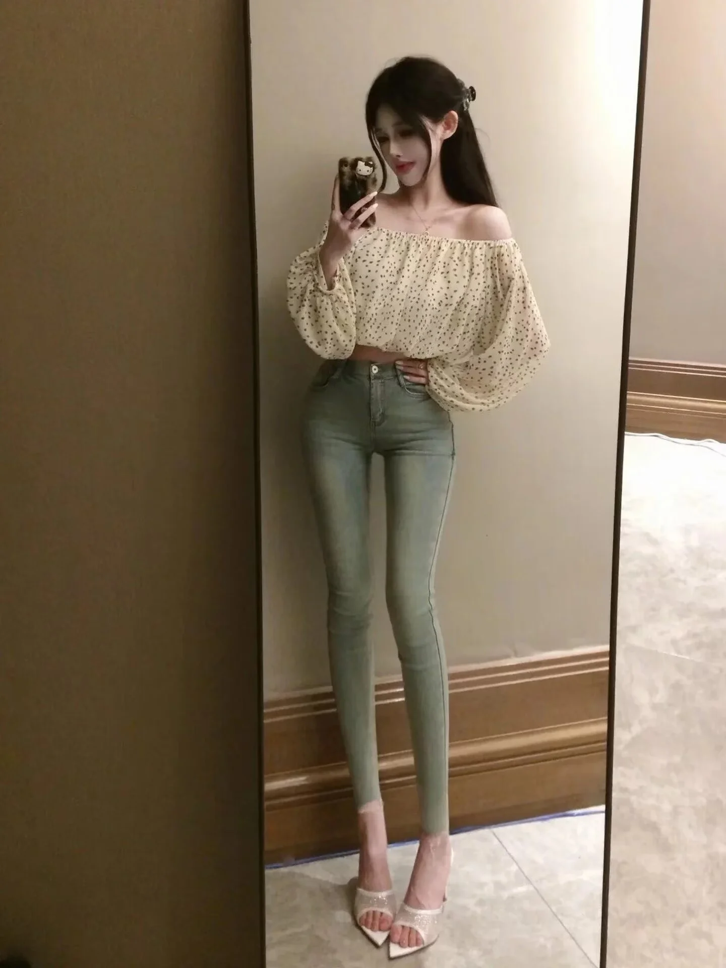 

High Waist Retro Korean Style Sexy High Hip Denim Jeans Elastic Slimming Washed Pencil Nine Points Beautiful Small Foot Pants