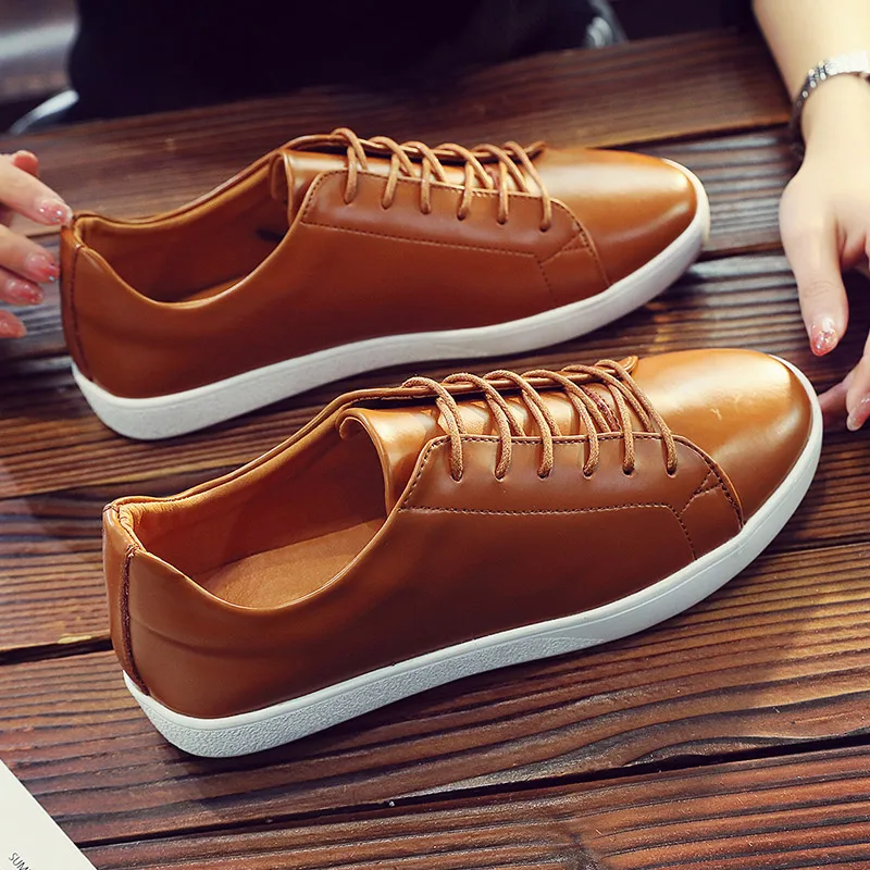 men casual Sneakers Anti-slip 2023 new Genuine Leather Men Platform shoes lace up Autumn Fashion Shoes men flats footwear