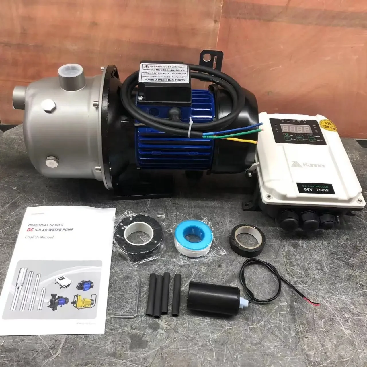 Pompa di pressione di sovralimentazione superficiale solare DC96V 1HP con controller MPPT
