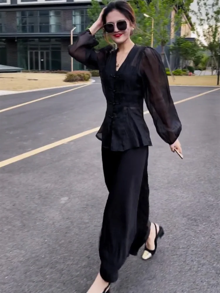 New 2023 Summer Faion Retro Chinese Sle irt with Pleats V-Ne Button Design And Skirt Set for Women in Their 20s And 30s