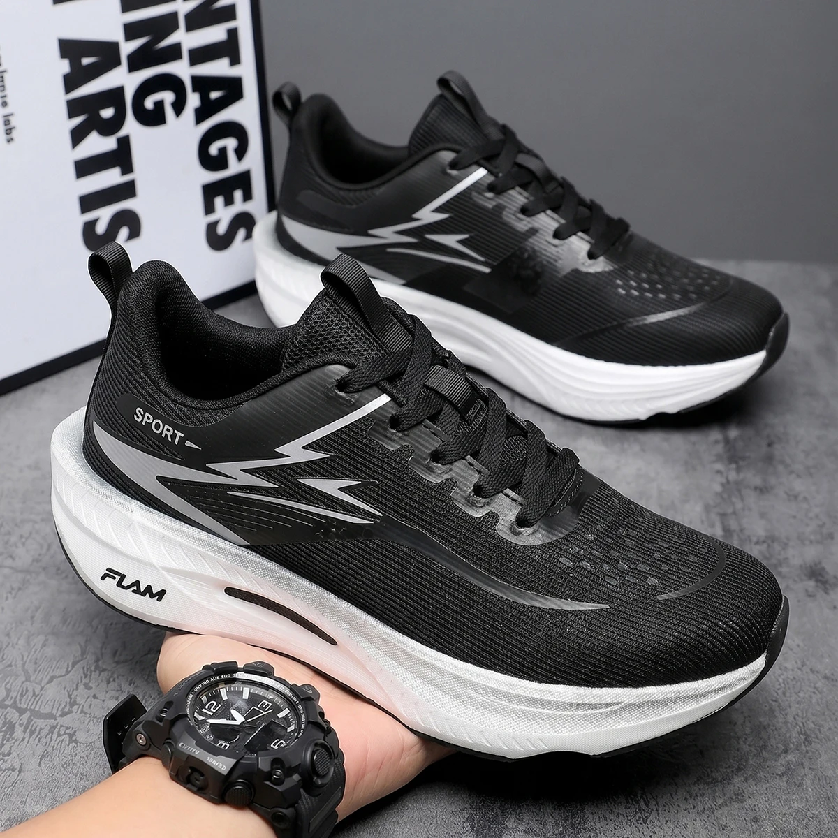 Cushioning Running Shoes for Men and Women, Lightweight Thick Soles, Flexible and Resilient, Sporty Design, Fits the Foot Shape Suitable for Daily Leisure, Fitness Training, Road and Track Running, Outdoor Sports, Cross-Country, Hiking, Mountaineering, Etc., Couple Style.