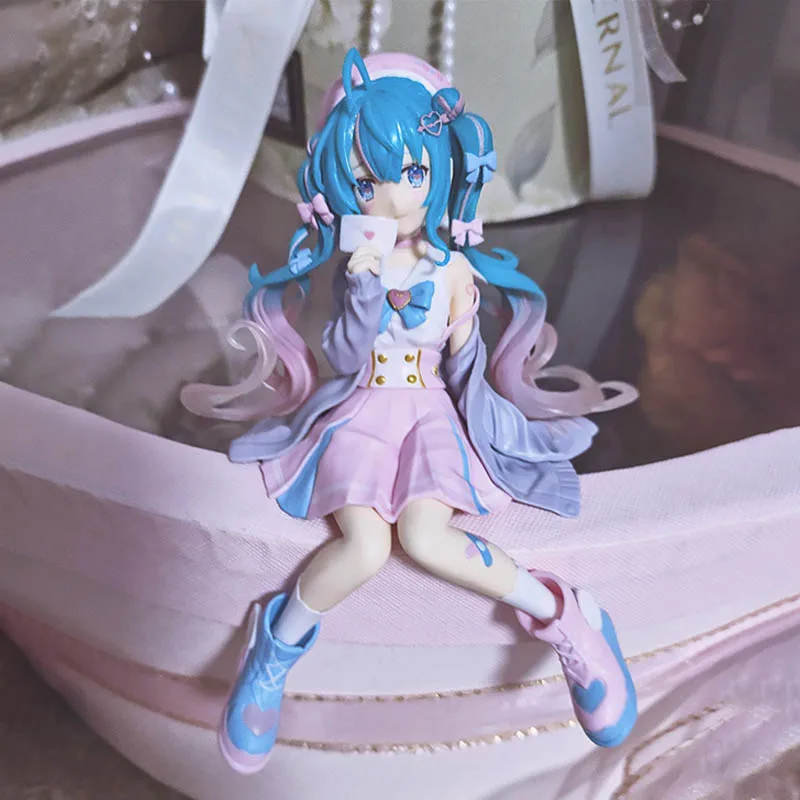 本物の初音ミク愛セーラースーツミクアニメ置物デスクトップかわいいアニメーション-2d-女性コンピュータケース装飾品-