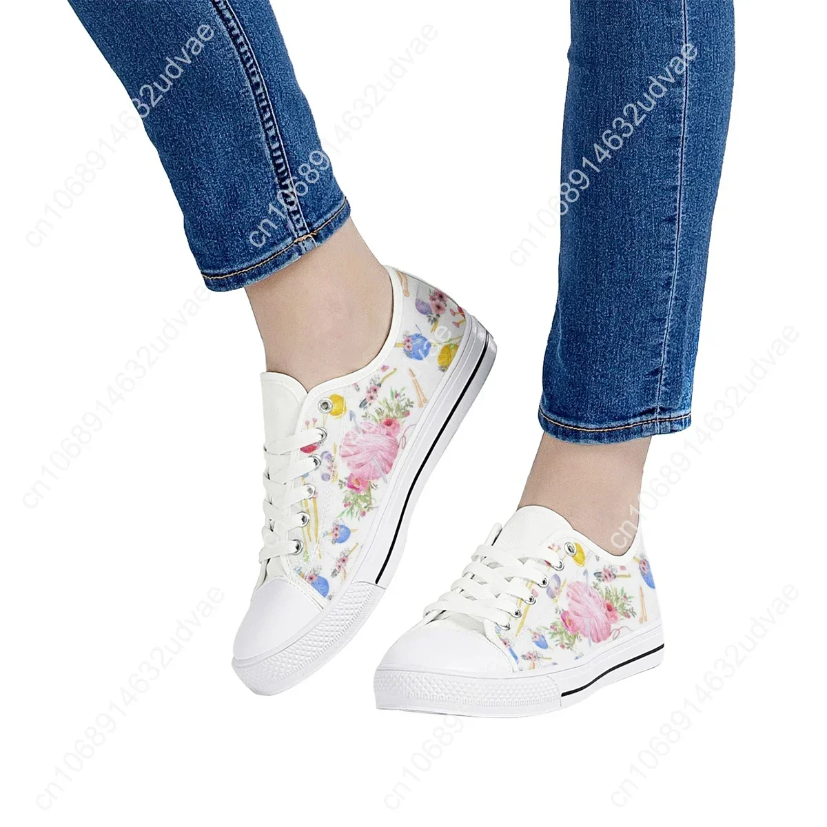 Love Sewing Women's Vulcanized Canvas White Sneakers Flat Shoes