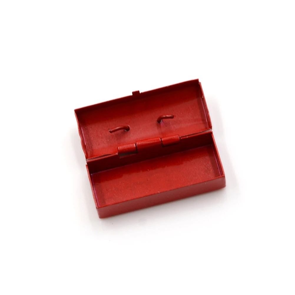 Mini caja de herramientas de Metal en miniatura para casa de muñecas, modelo, rojo/azul, 1:12, 1 ud.