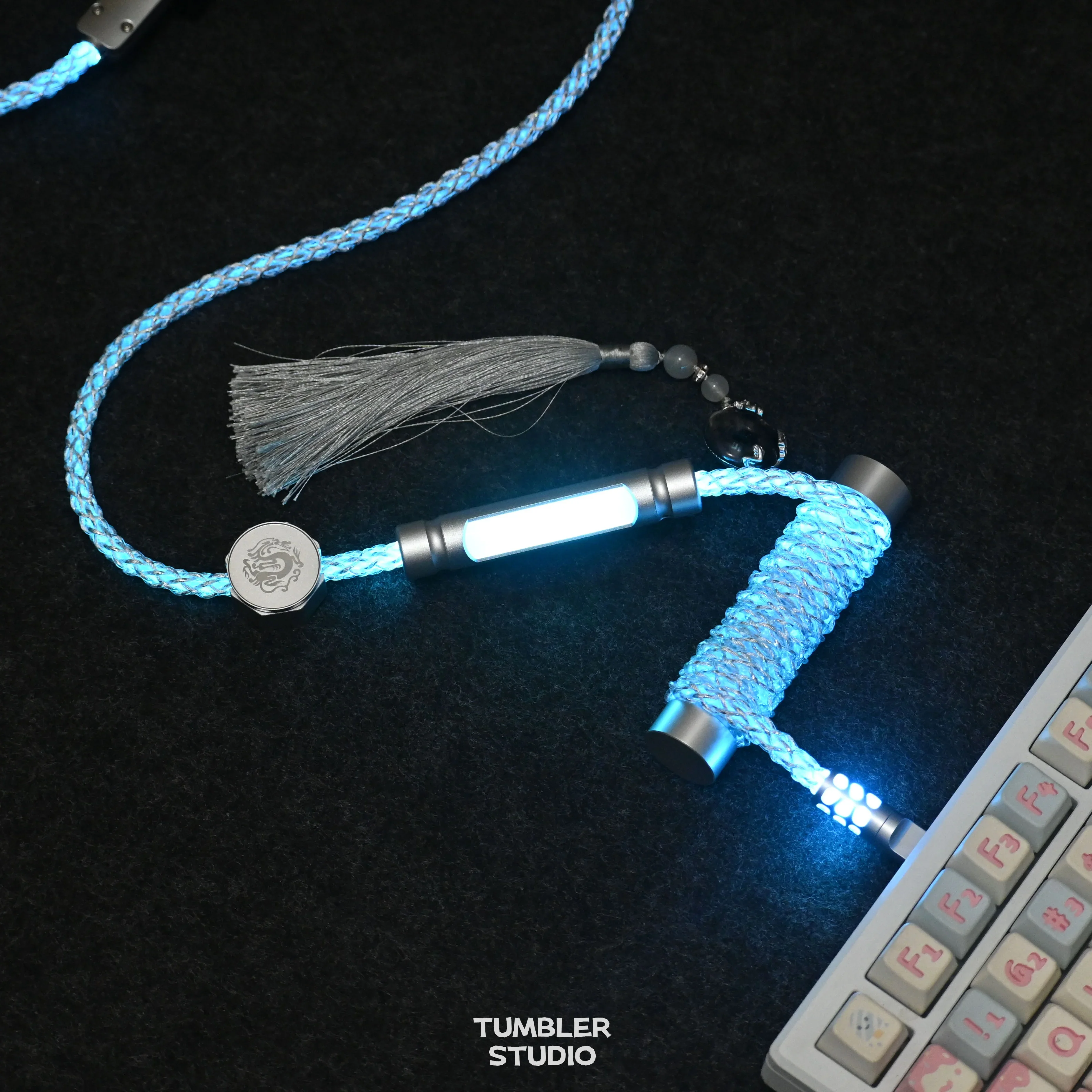 Tumbler Studio Silver Dragon V2 One-to-Two 8K Full Lighting Single Crystal Copper Custom Mechanical Keyboard Aviator Cable