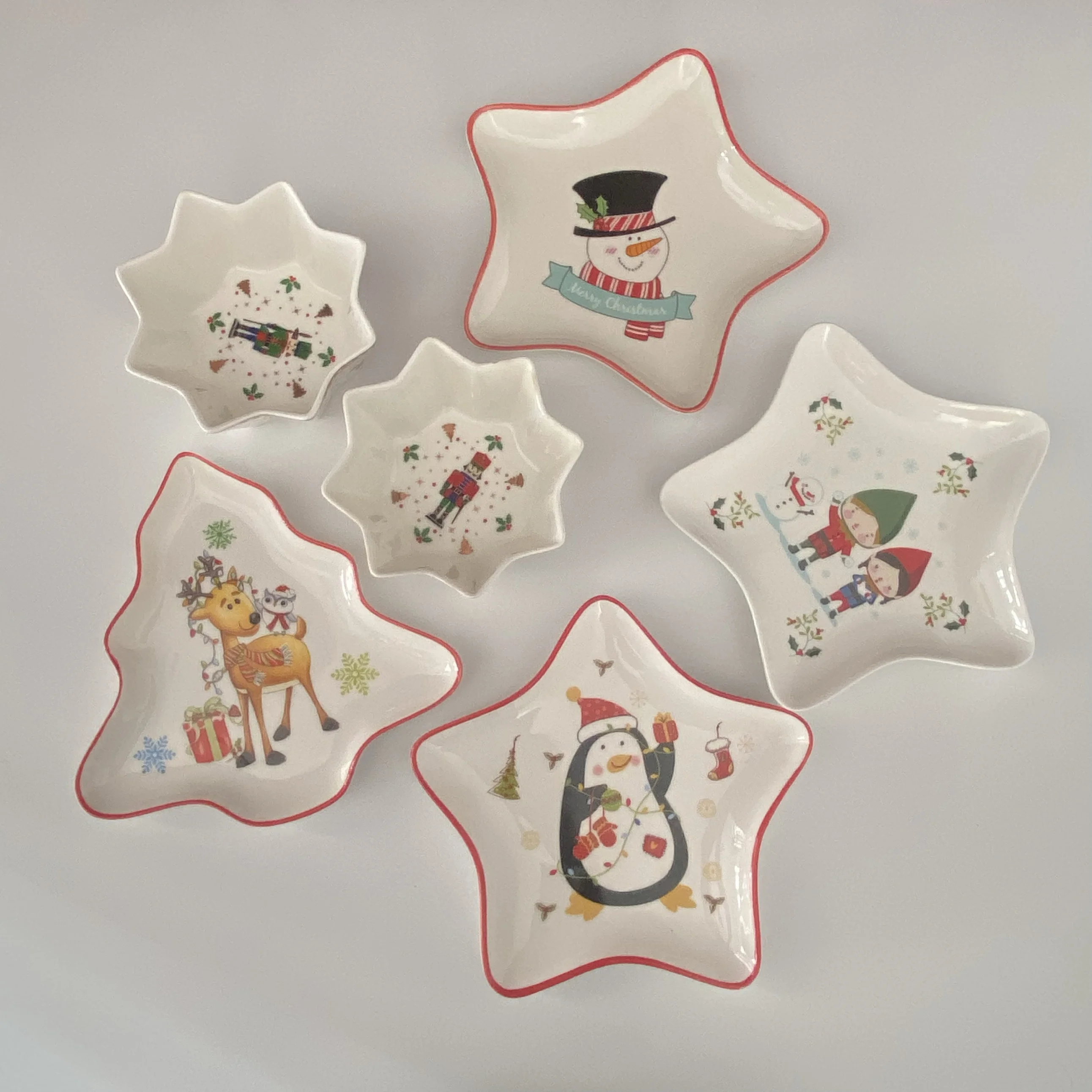 

Nordic Poland Christmas Star Plate Santa Claus Plate Creative Ceramic European Fruit Plate Small Dessert Dishes