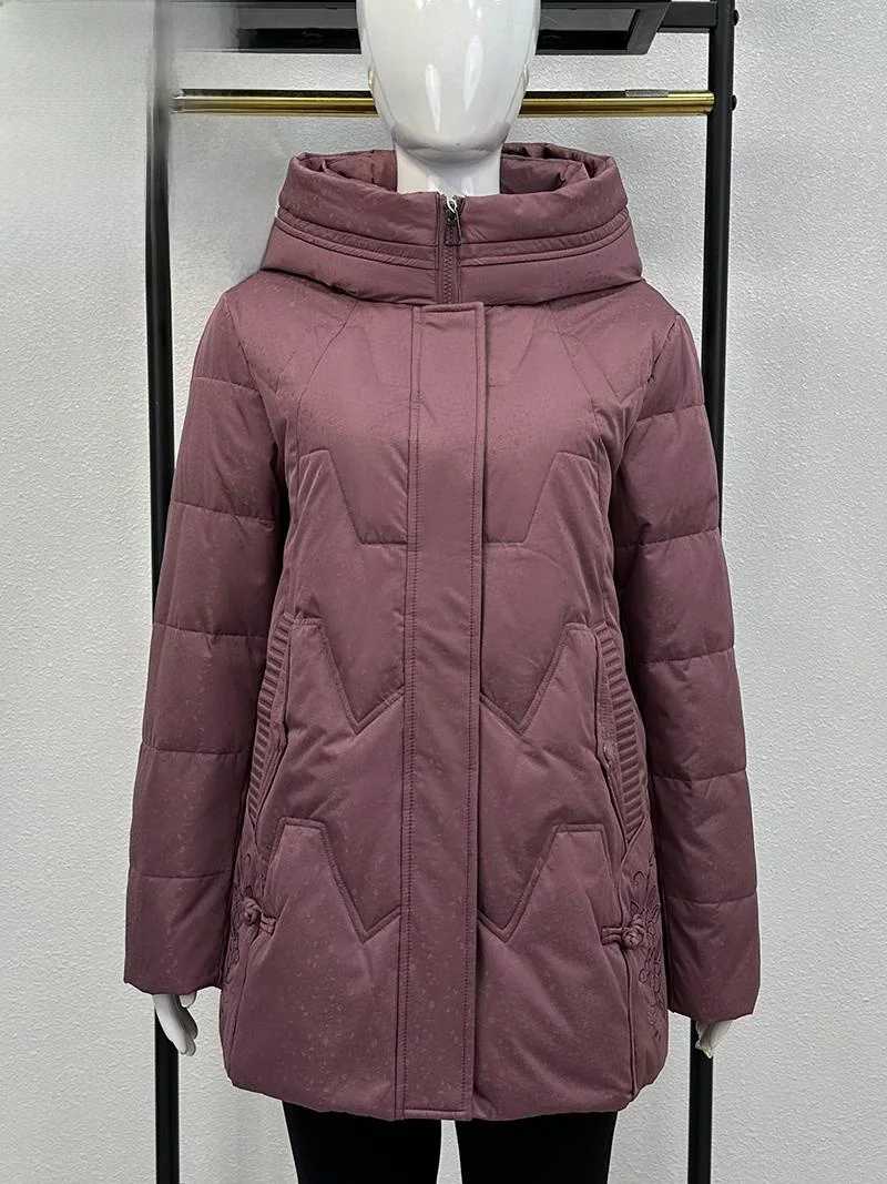 

Женская зимняя куртка большого размера с капюшоном, свободного кроя, класса люкс, для женщин среднего возраста, утепленная верхняя одежда