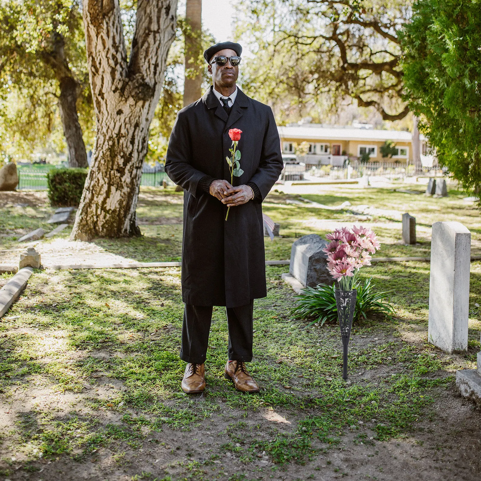 2 قطعة مزهرية مجوفة مقبرة البلاستيك القبر اناء للزهور سبايك الحديقة حديقة ديكور مقبرة زهرية حجر الرأس للقبوس