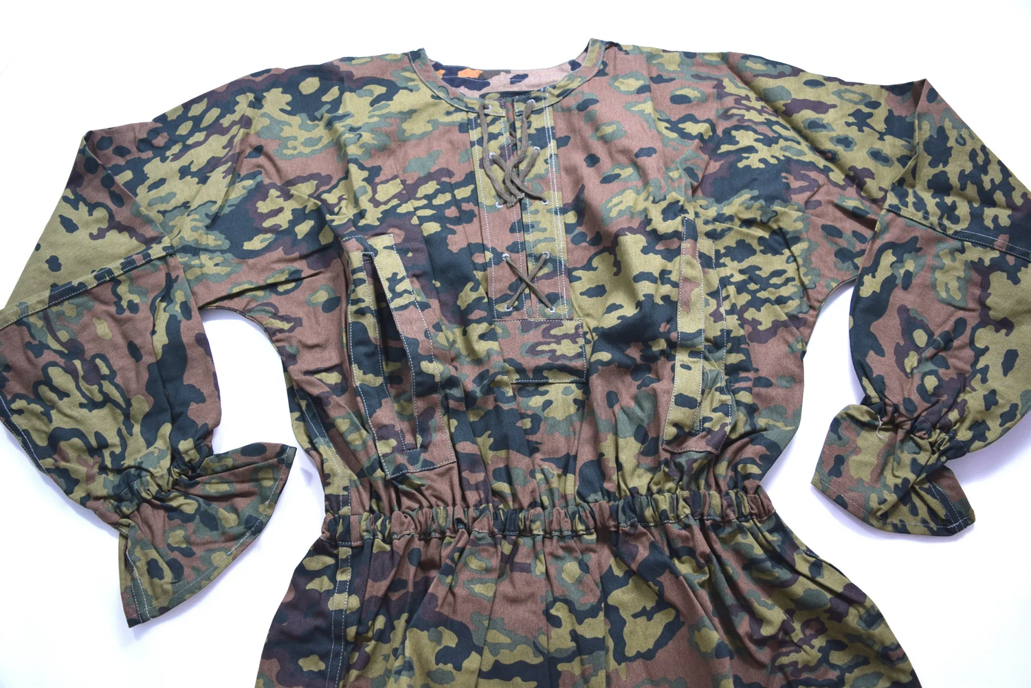 

Replica Camouflage Clothing WWII German Elite M40 OAK SMOCK Color REVERSIBLE