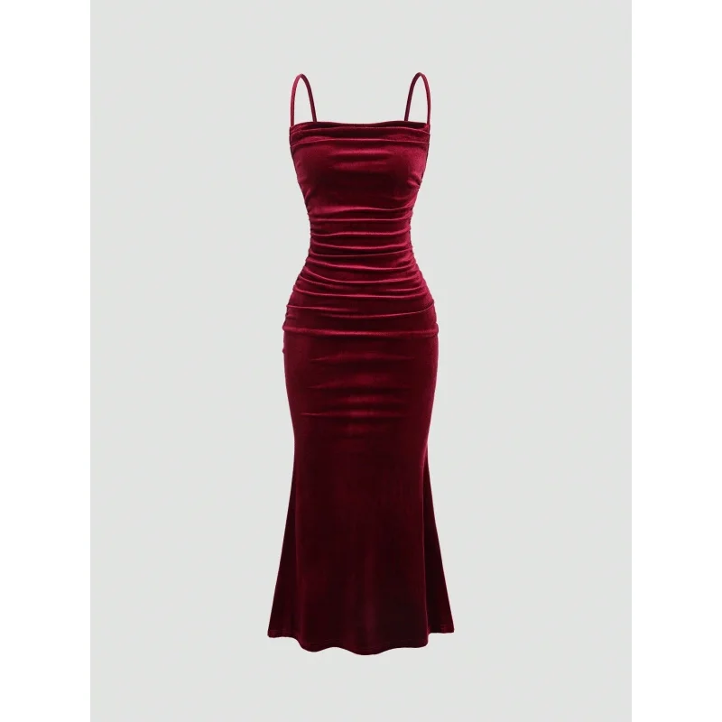 

Autumn Winter New Women's Velvet Strap Dress Elegant Party Midi Dress