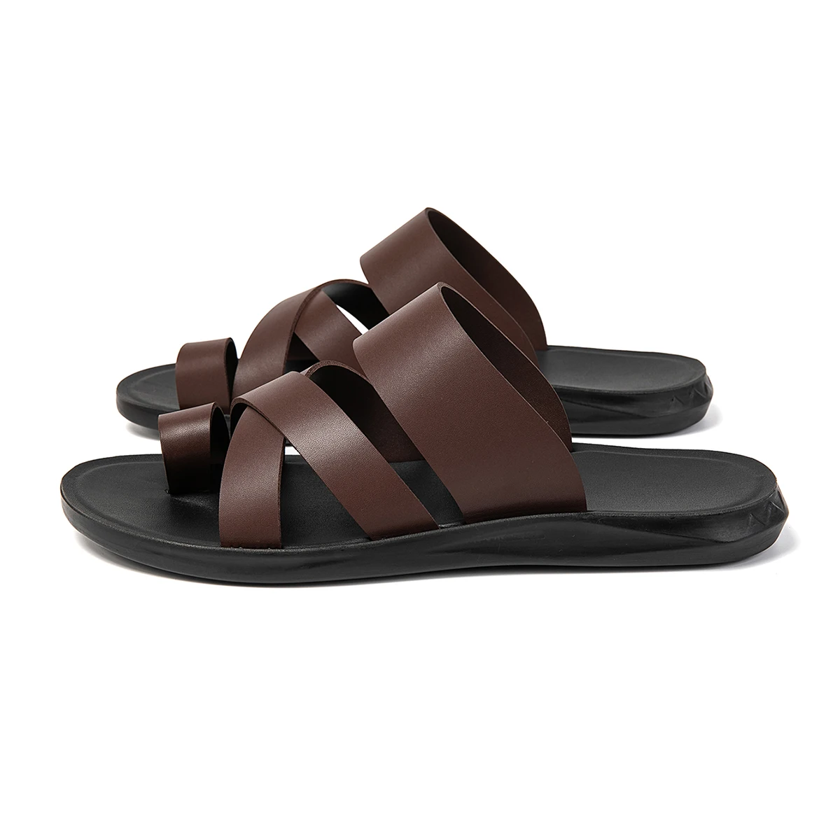 Weiche und bequeme Herrenhausschuhe eignen sich für den täglichen Gebrauch zu Hause, im Freien und für die Freizeit. Neue coole Herren-Sandalen. – Detail 13