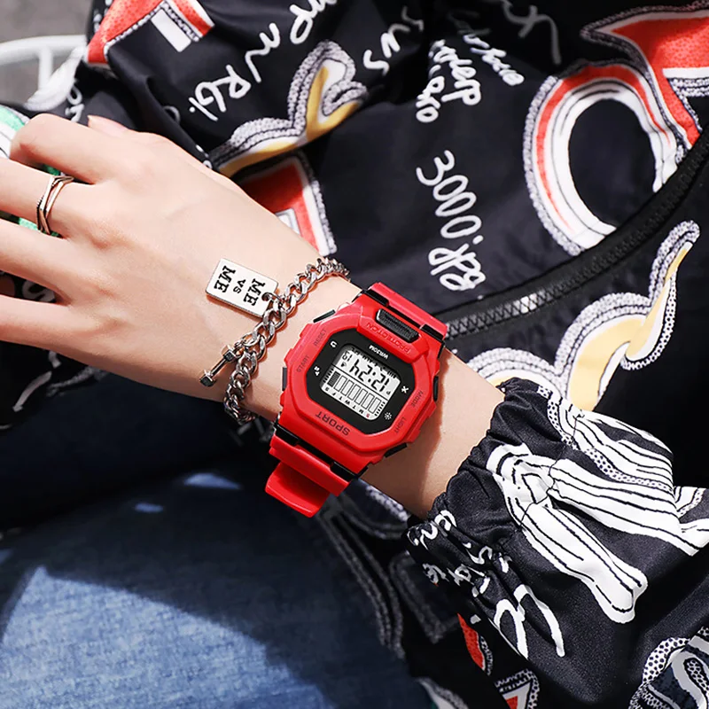 Orologio sportivo da uomo Orologio elettronico multifunzione per bambini Ragazzi Adolescenti Studenti Bambini Orologio da polso digitale a LED Orologio militare Regali