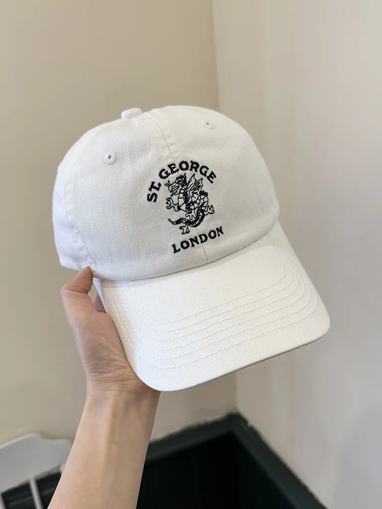 

2024 New Embroidered Peaked Cap Women's Street Casual All-Match Face-Looking Small Soft Top Baseball Cap Lovers Wild