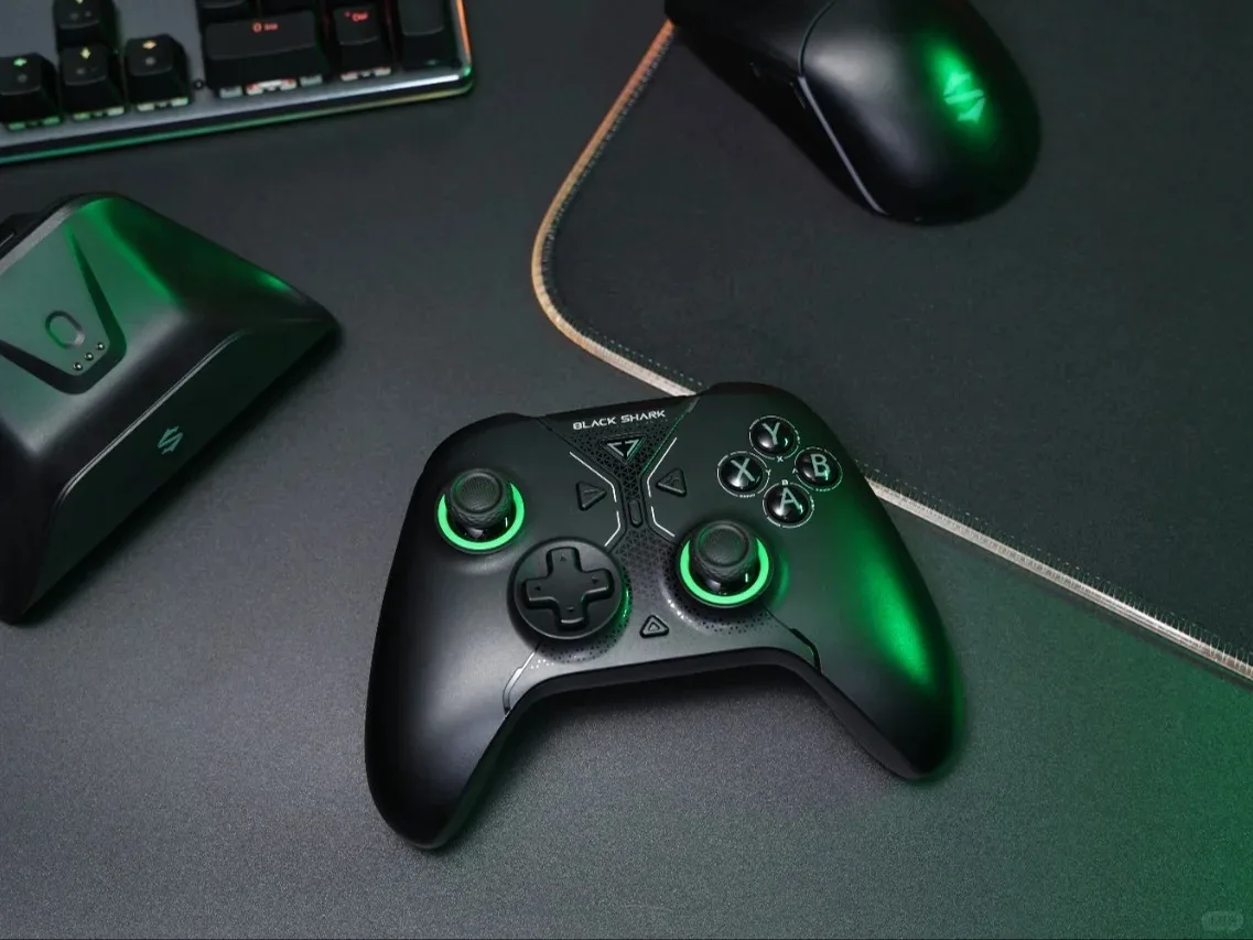 BLACK SHARK Black Wizard Gamepad wireless Bluetooth Controller maniglia di gioco a 3 modalità con base di ricarica per PC Switch xbox