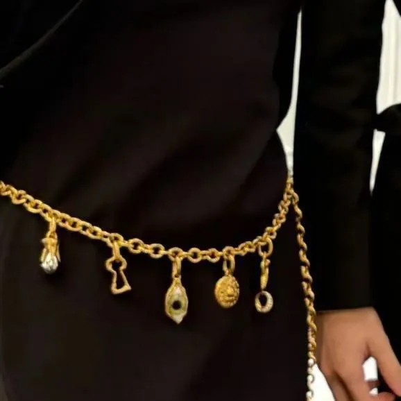 Europe Gold Pendant Facial Features Necklace Bracelet Waist Chain Women Luxury Designer Party Jewelry